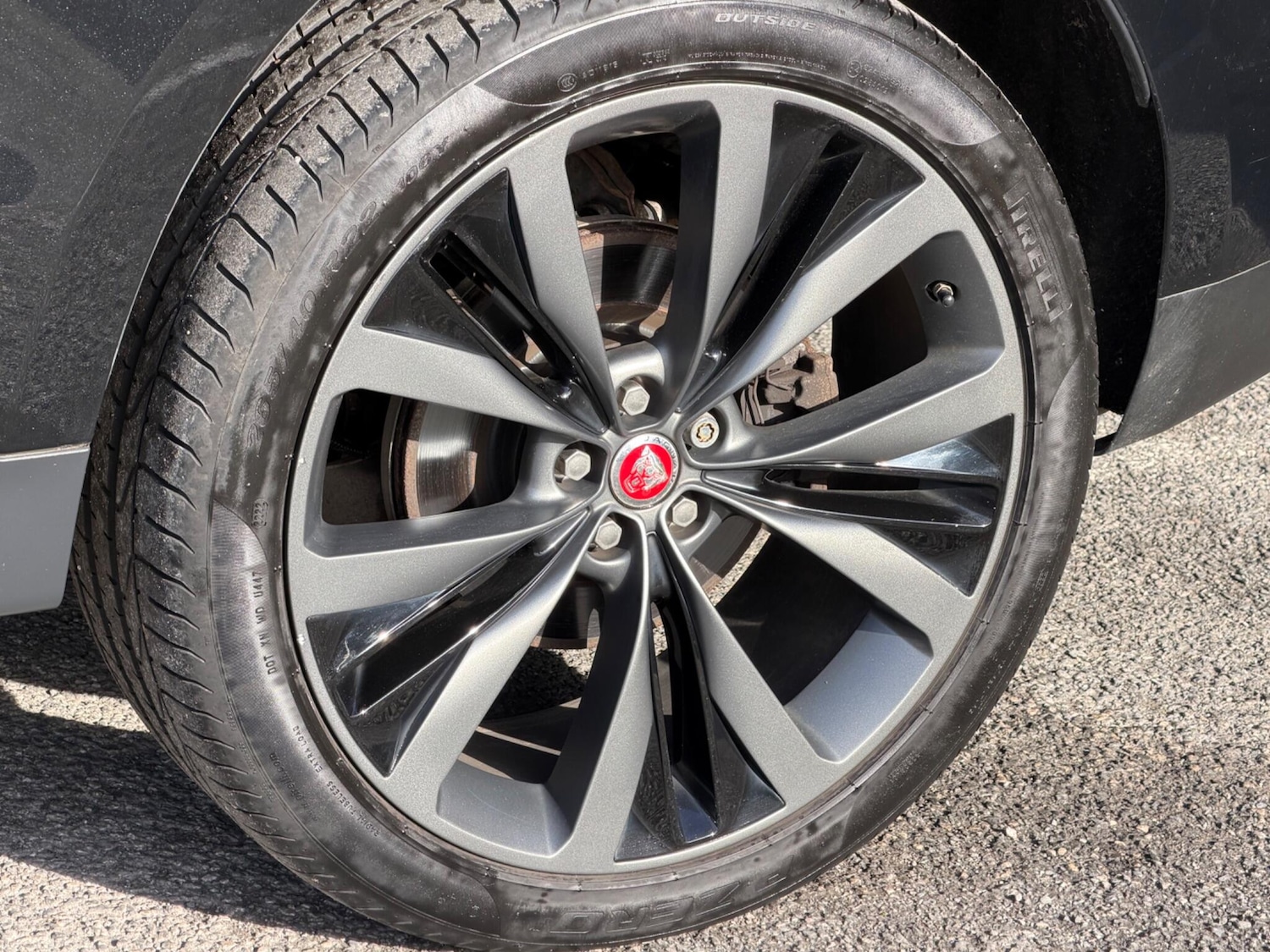 Used Jaguar F-Pace 2017 for sale - 77550568: Photo 60