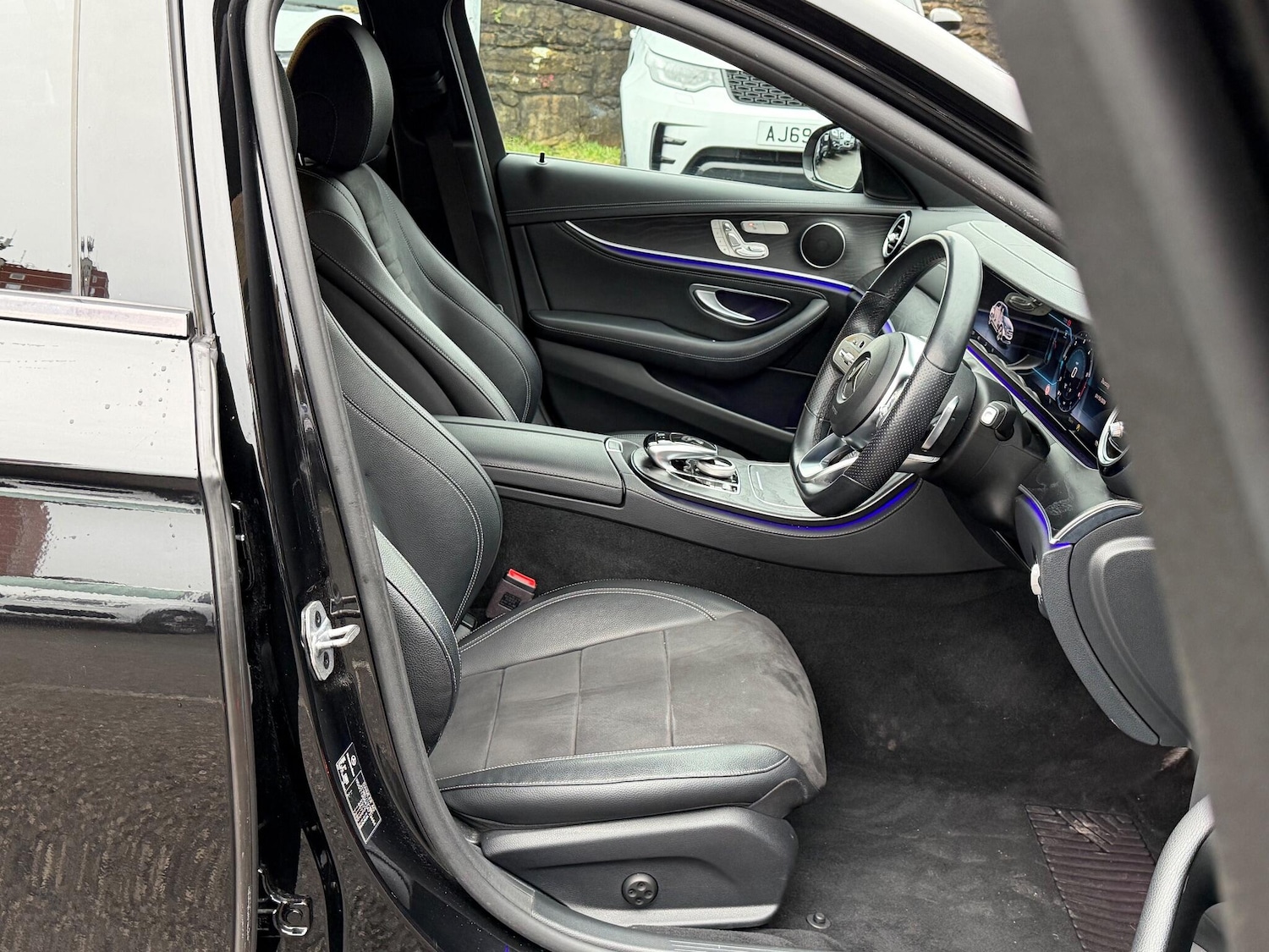 Used Mercedes-Benz E Class 2020 for sale - 77203933: Photo 14