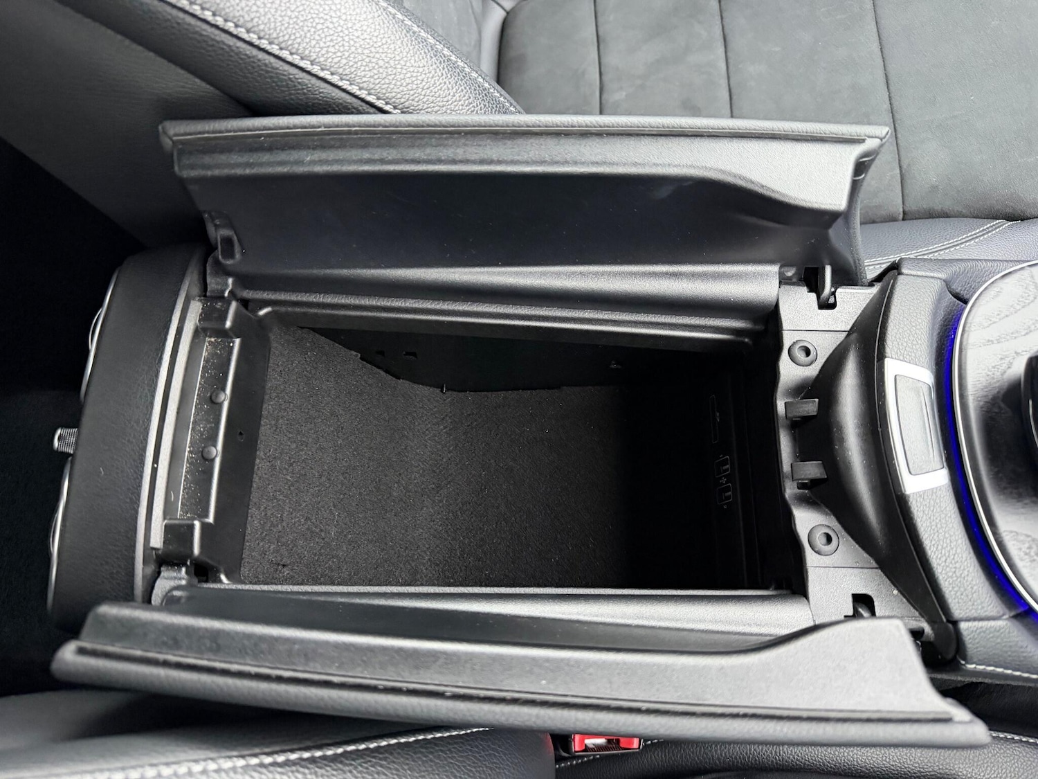 Used Mercedes-Benz E Class 2020 for sale - 77203933: Photo 45