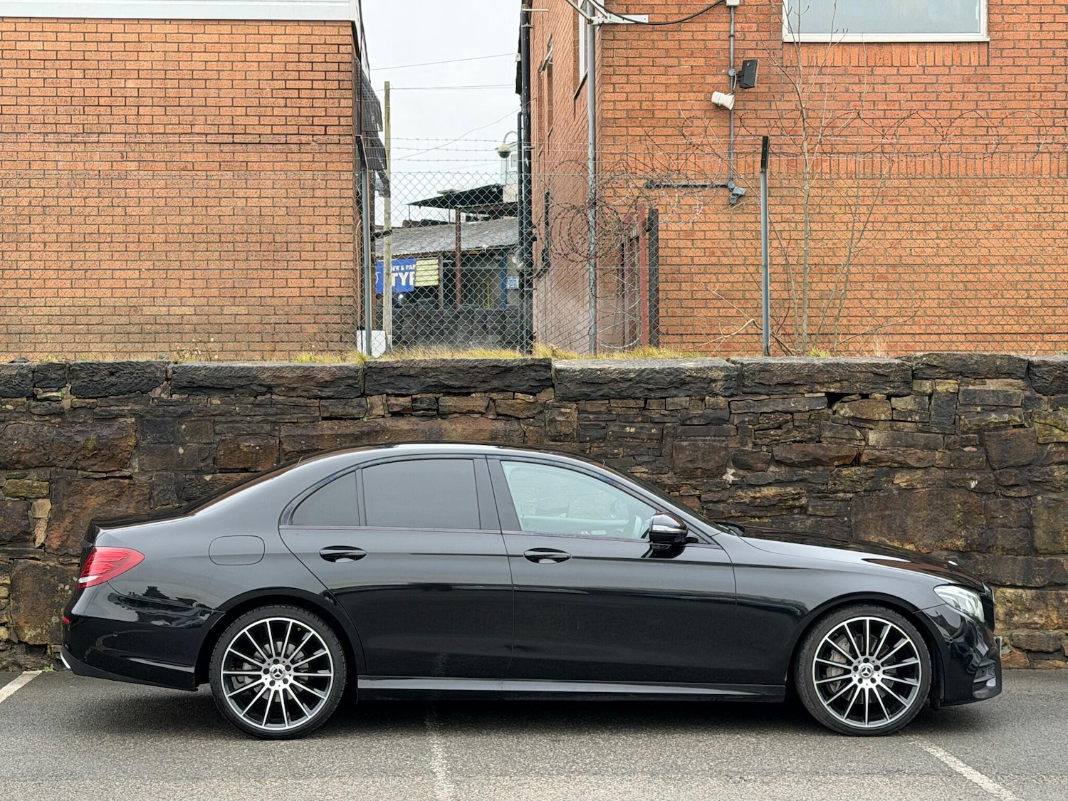 Used Mercedes-Benz E Class 2020 for sale - 77203933: Photo 8