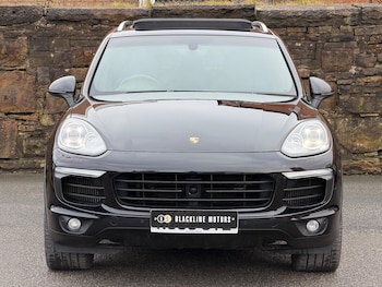 Used Porsche Cayenne 2015 for sale - 77191762: Photo