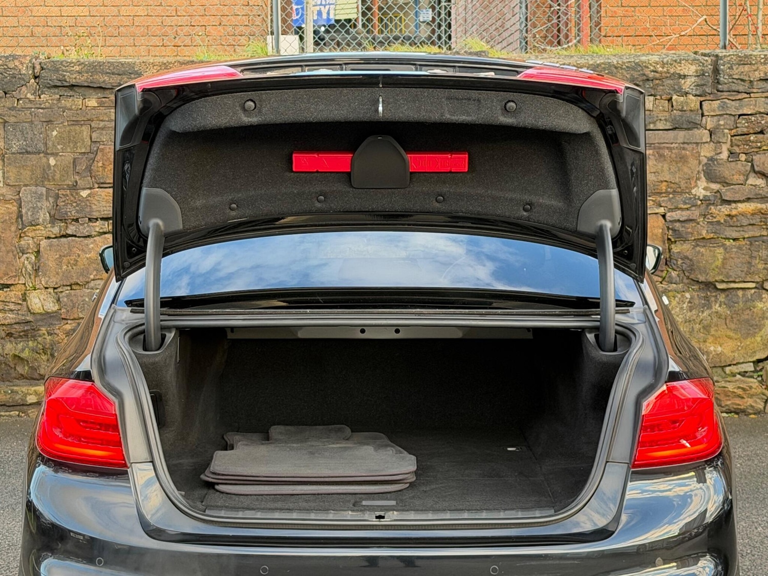 Used BMW 5 Series 2018 for sale - 76645145: Photo 21