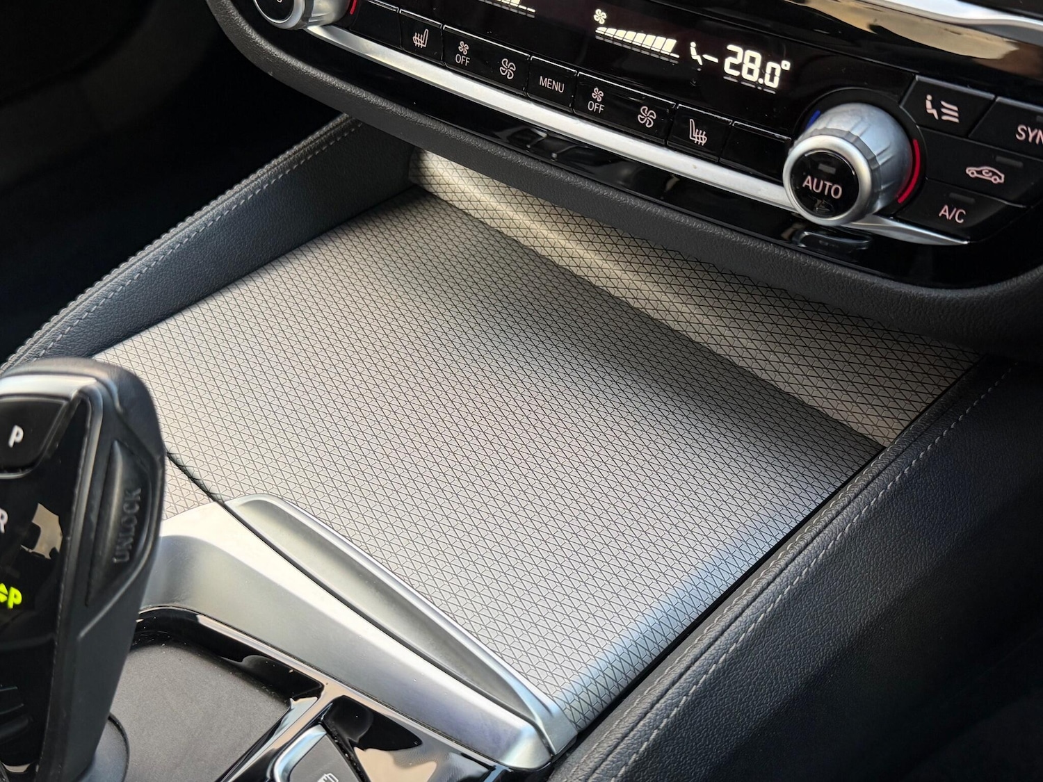 Used BMW 5 Series 2018 for sale - 76645145: Photo 42