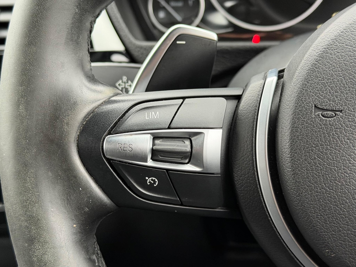 Used BMW 3 Series 2017 for sale - 76865638: Photo 25