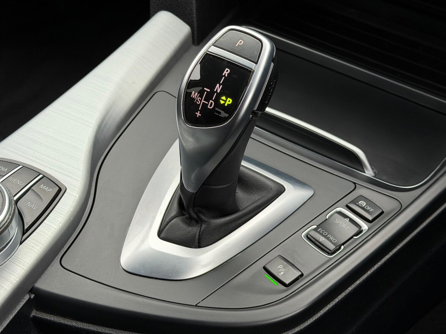 Used BMW 3 Series 2017 for sale - 76865638: Photo 43