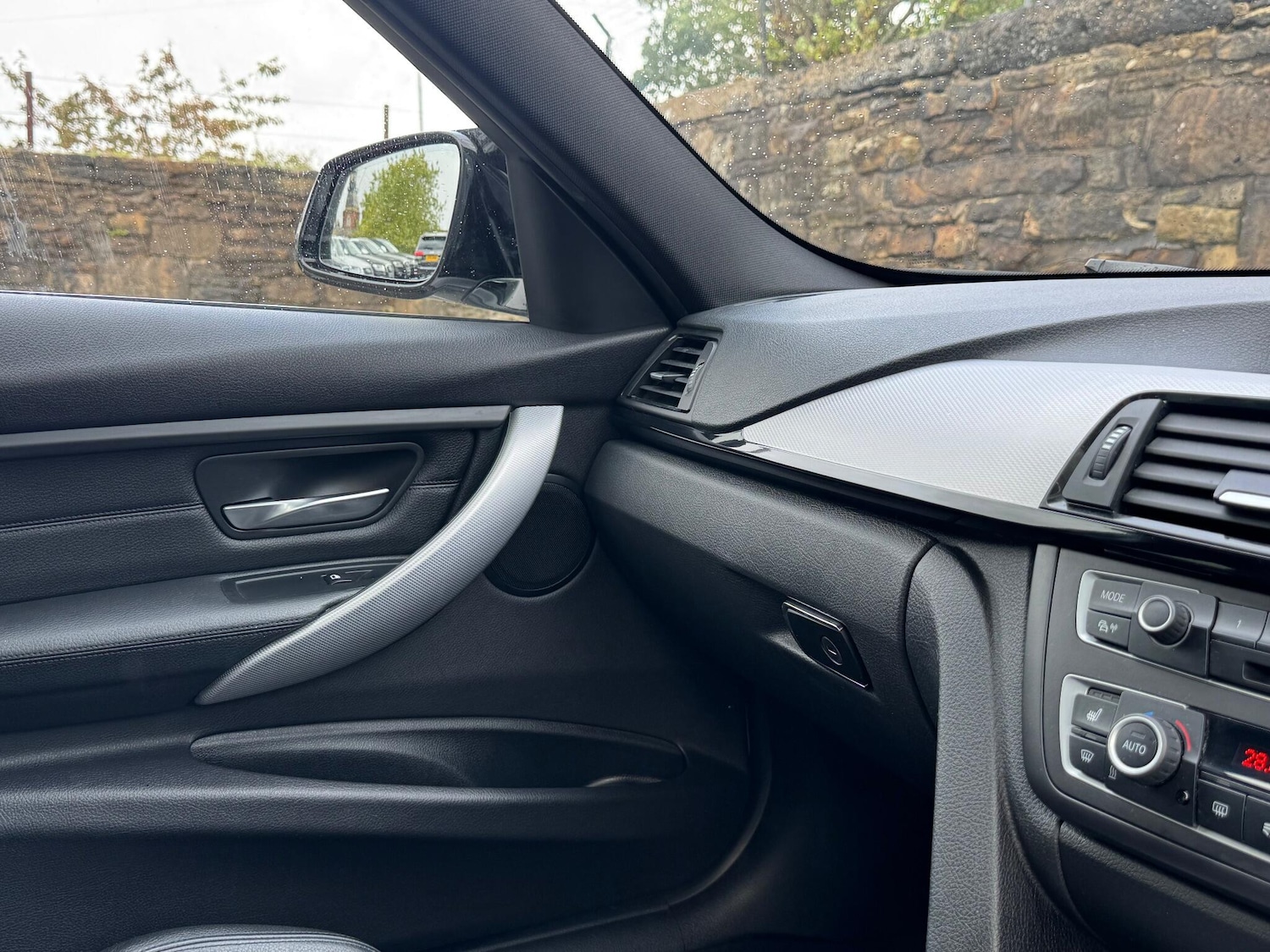 Used BMW 3 Series 2013 for sale - 76988872: Photo 57