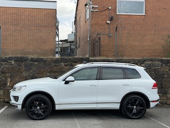 Used Volkswagen Touareg 2016 for sale - 78047857: Photo