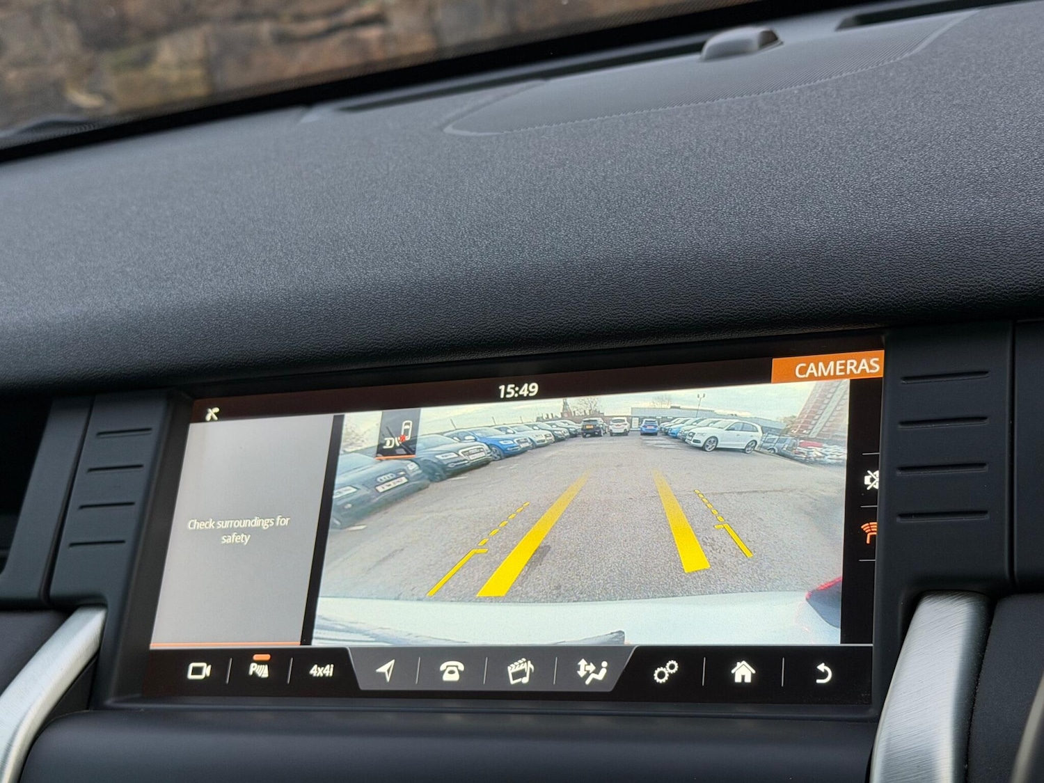 Used Land Rover Discovery Sport 2017 for sale - 77238266: Photo 34