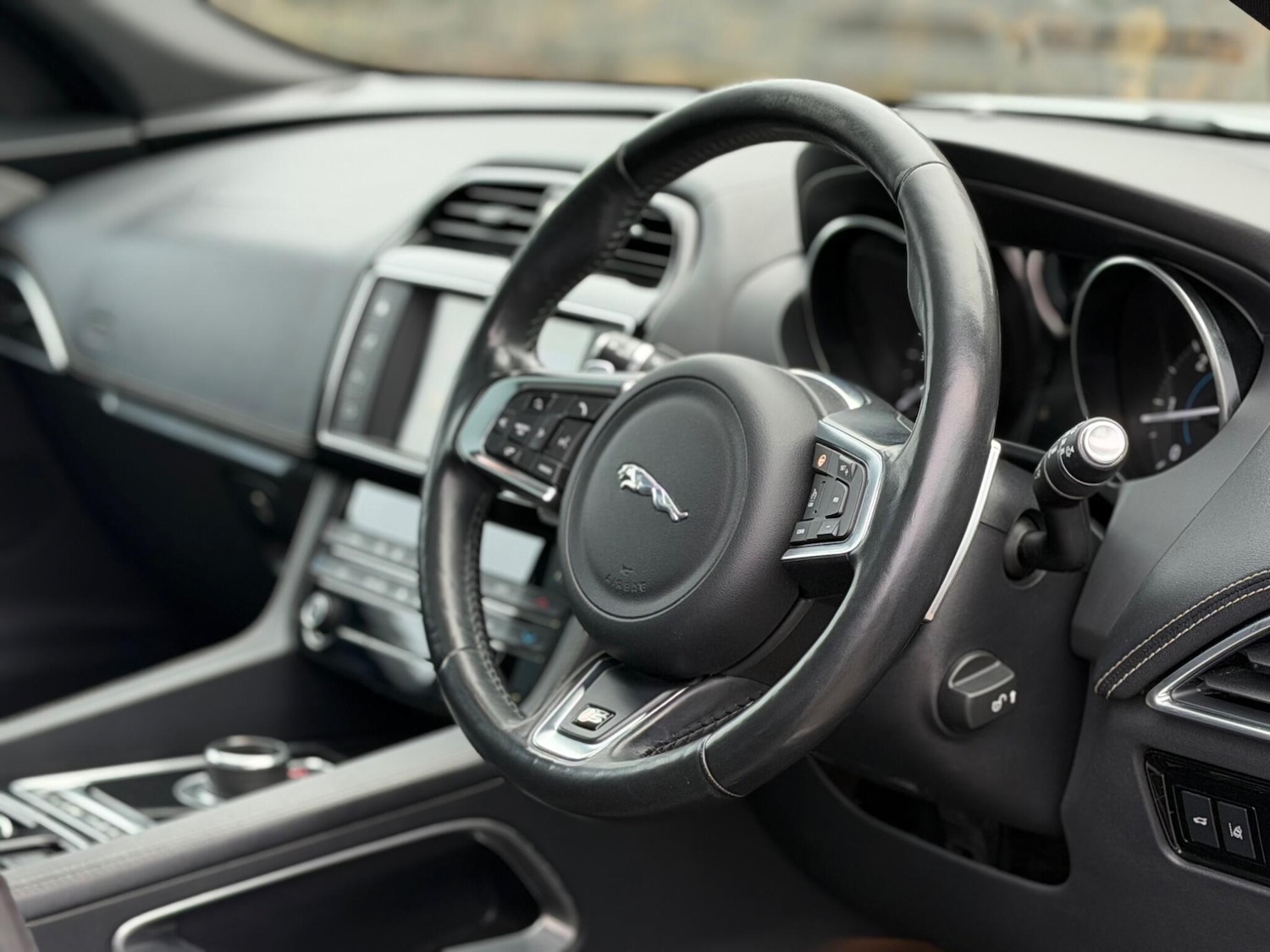 Used Jaguar F-Pace 2017 for sale - 77267262: Photo 13