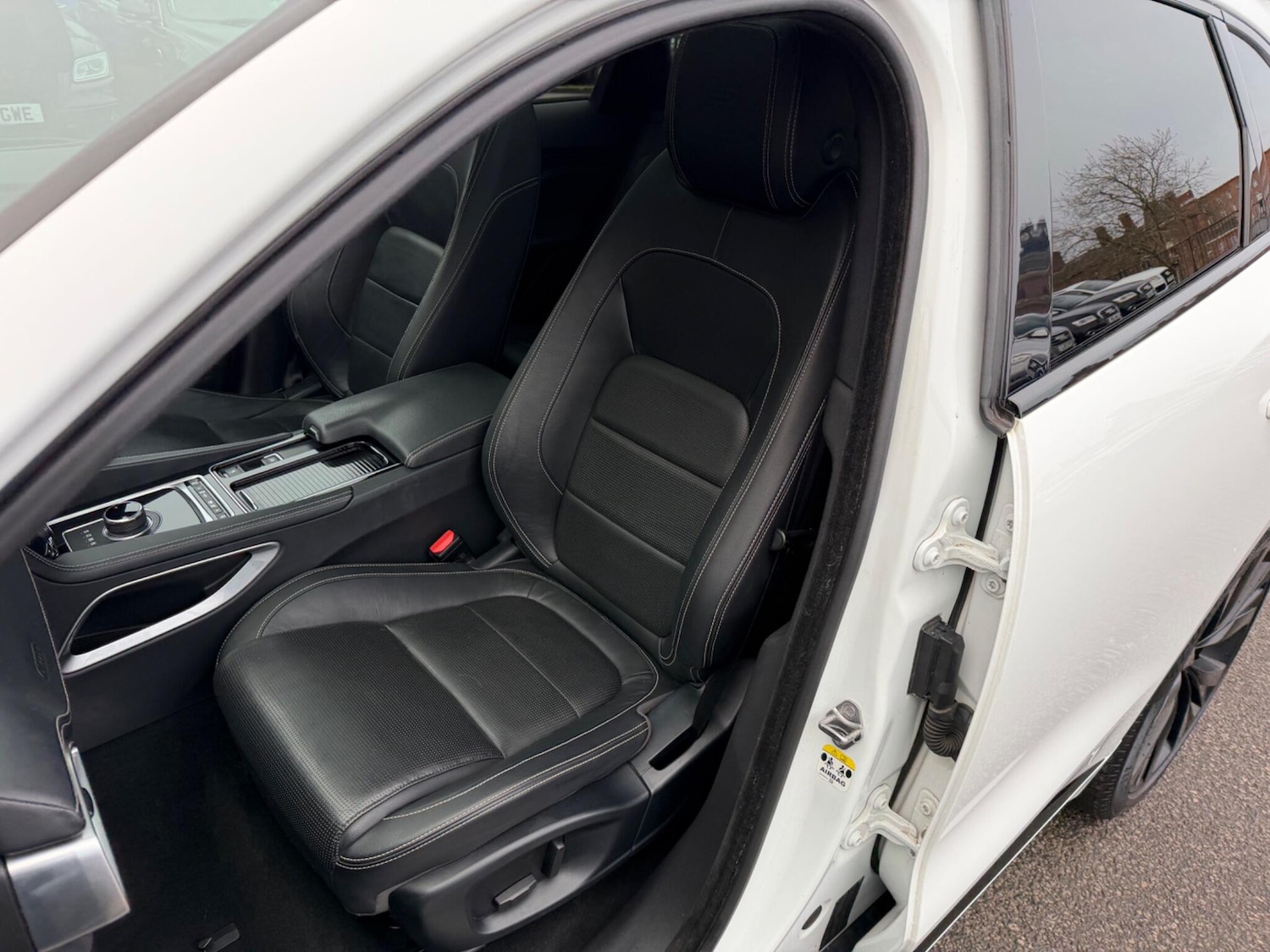 Used Jaguar F-Pace 2017 for sale - 77267262: Photo 18