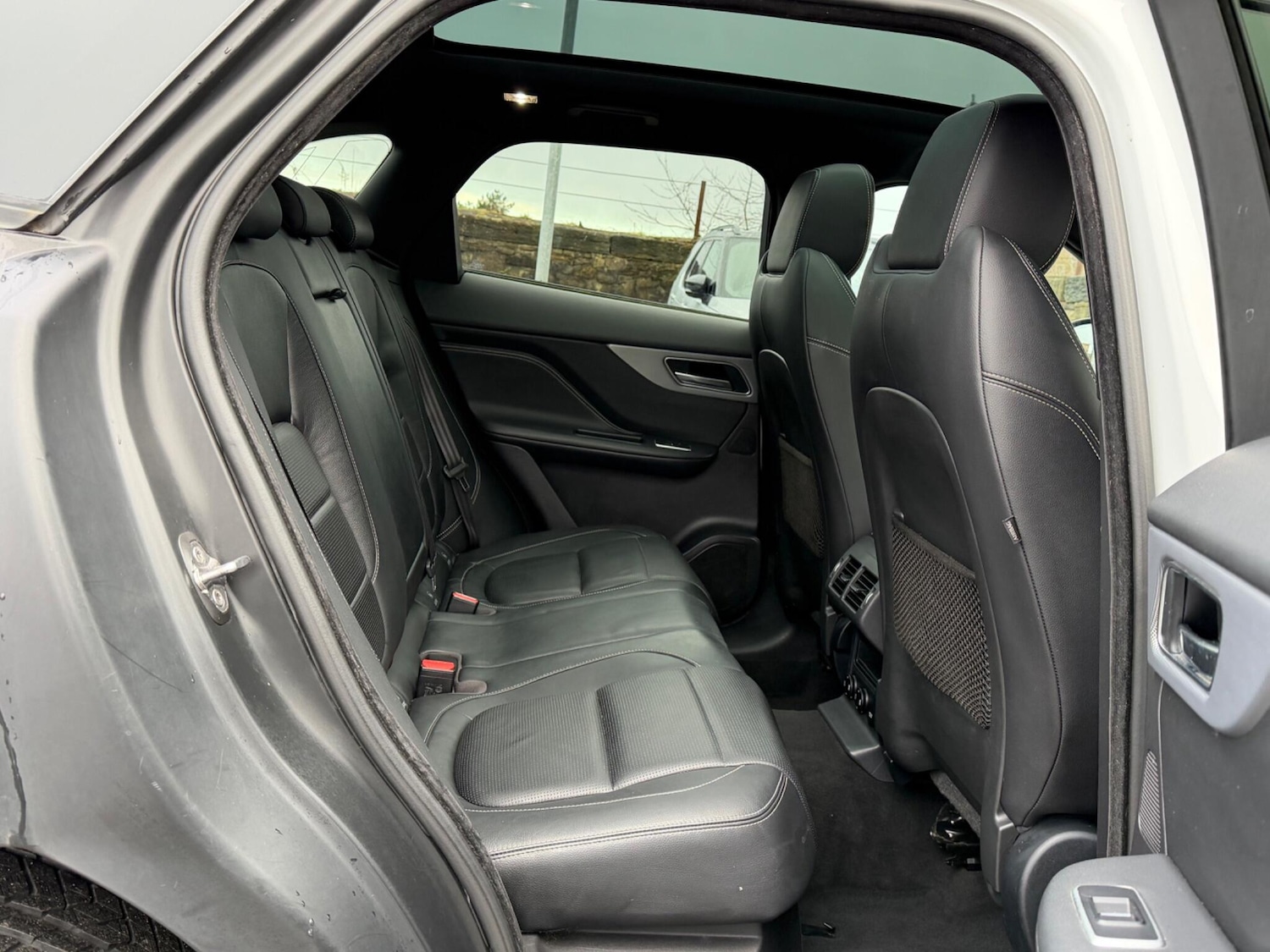 Used Jaguar F-Pace 2017 for sale - 77267262: Photo 20