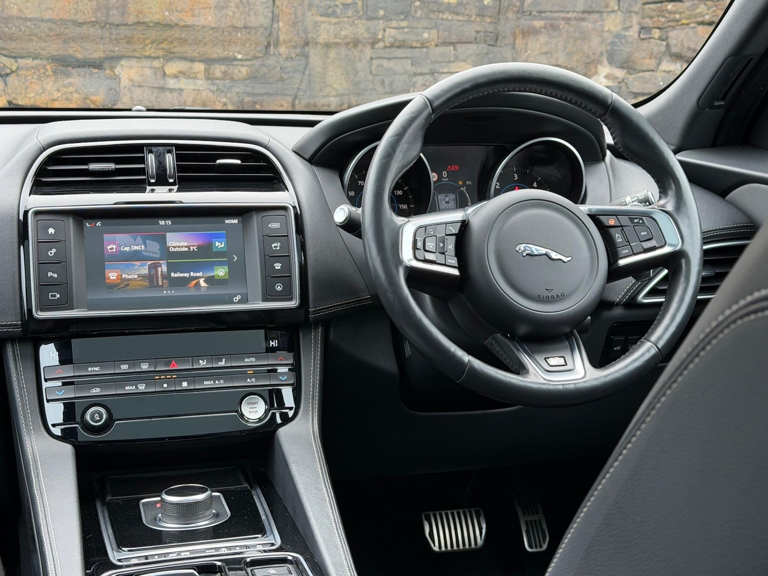 Used Jaguar F-Pace 2017 for sale - 77267262: Photo 25