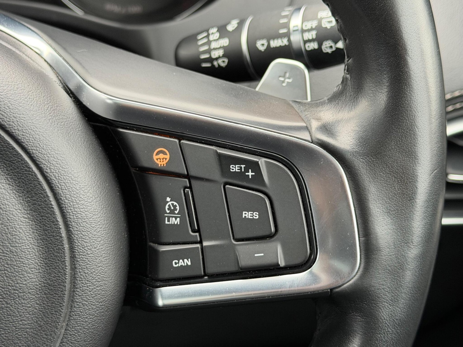 Used Jaguar F-Pace 2017 for sale - 77267262: Photo 27