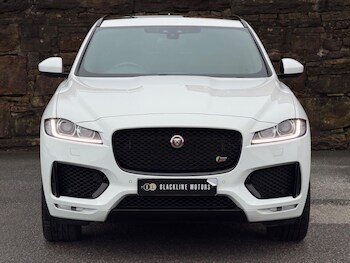 Used Jaguar F-Pace 2017 for sale - 77267262: Photo
