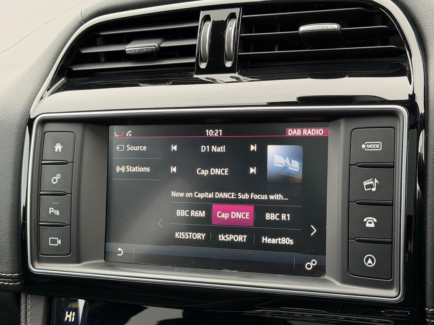 Used Jaguar F-Pace 2017 for sale - 77267262: Photo 32