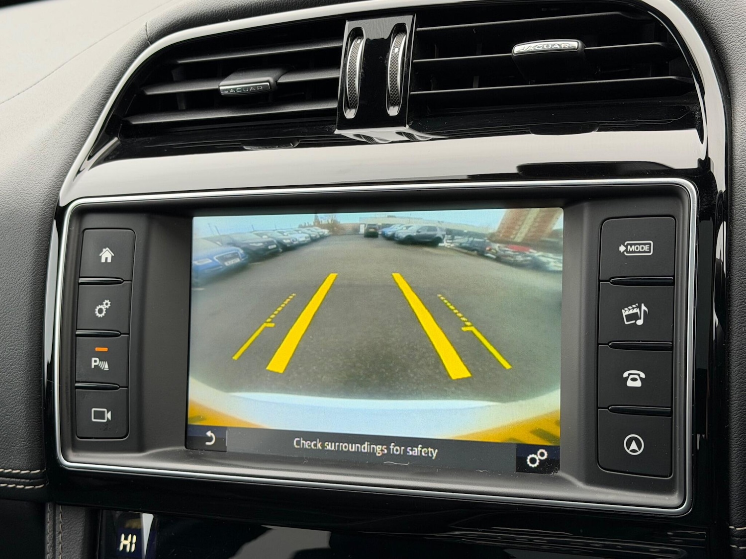 Used Jaguar F-Pace 2017 for sale - 77267262: Photo 36