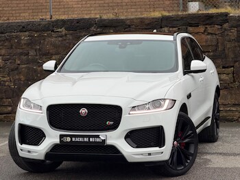 Used Jaguar F-Pace 2017 for sale - 77267262: Photo