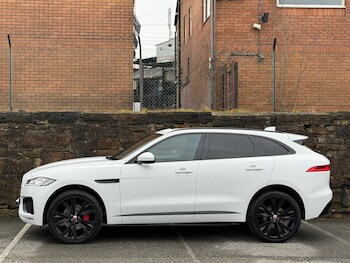 Used Jaguar F-Pace 2017 for sale - 77267262: Photo