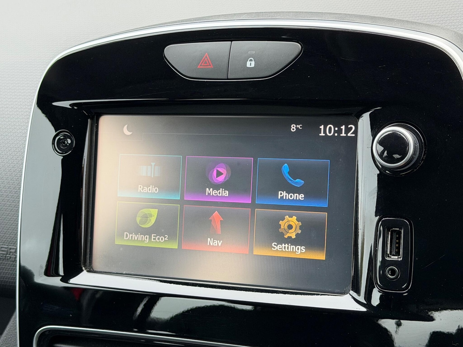 Used Renault Clio 2017 for sale - 76990594: Photo 26