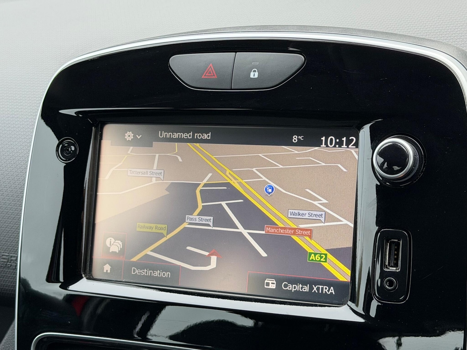 Used Renault Clio 2017 for sale - 76990594: Photo 29