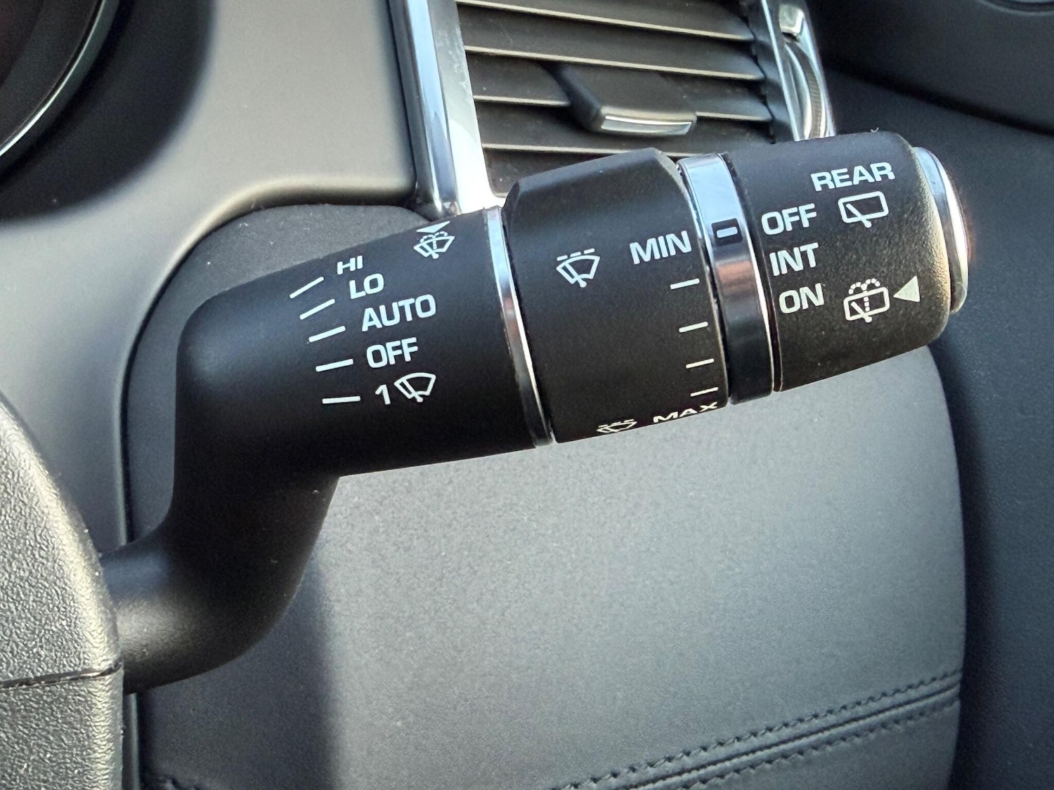 Used Land Rover Discovery Sport 2019 for sale - 77130735: Photo 23