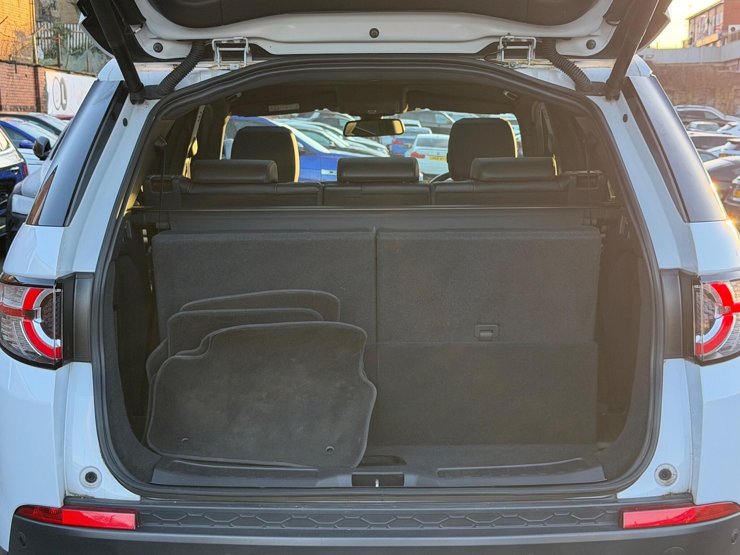 Used Land Rover Discovery Sport 2019 for sale - 77130735: Photo 41