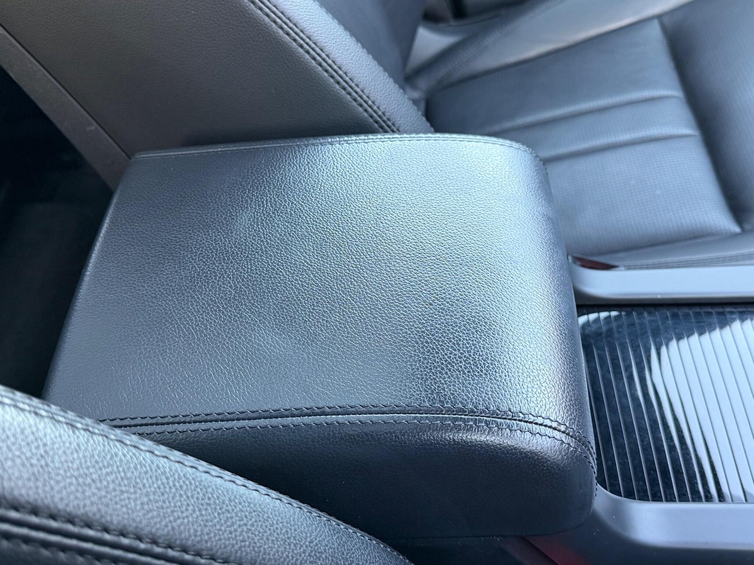 Used Land Rover Discovery Sport 2019 for sale - 77130735: Photo 43