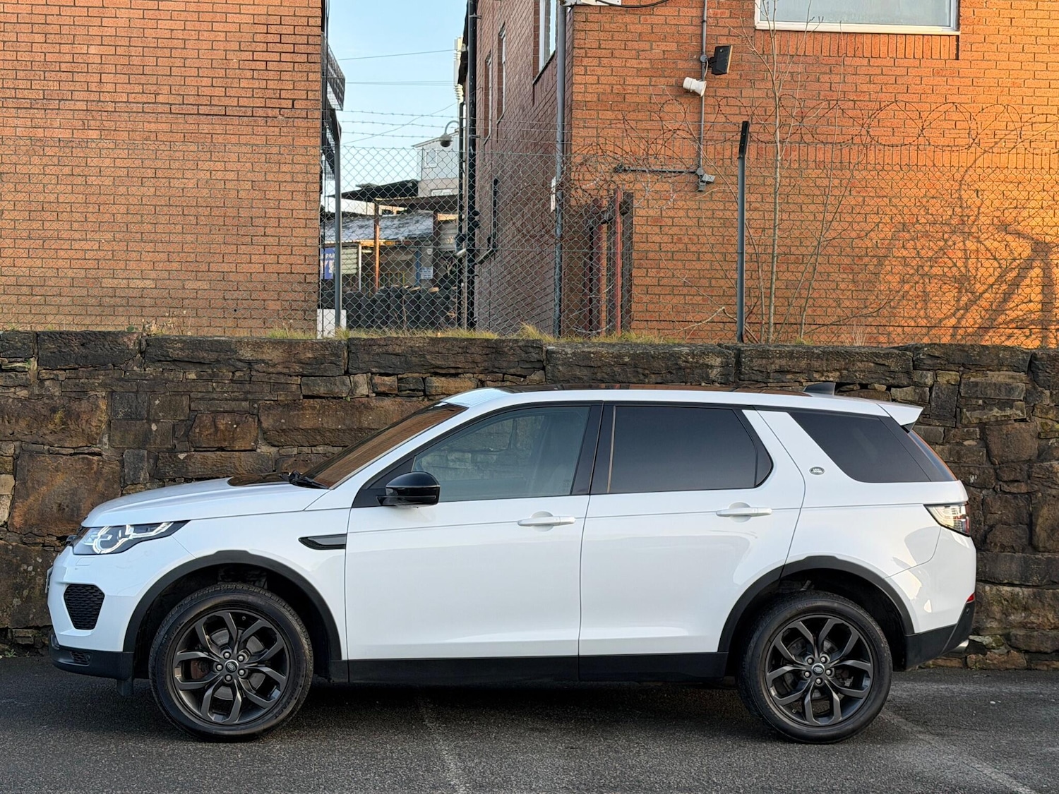 Used Land Rover Discovery Sport 2019 for sale - 77130735: Photo 8