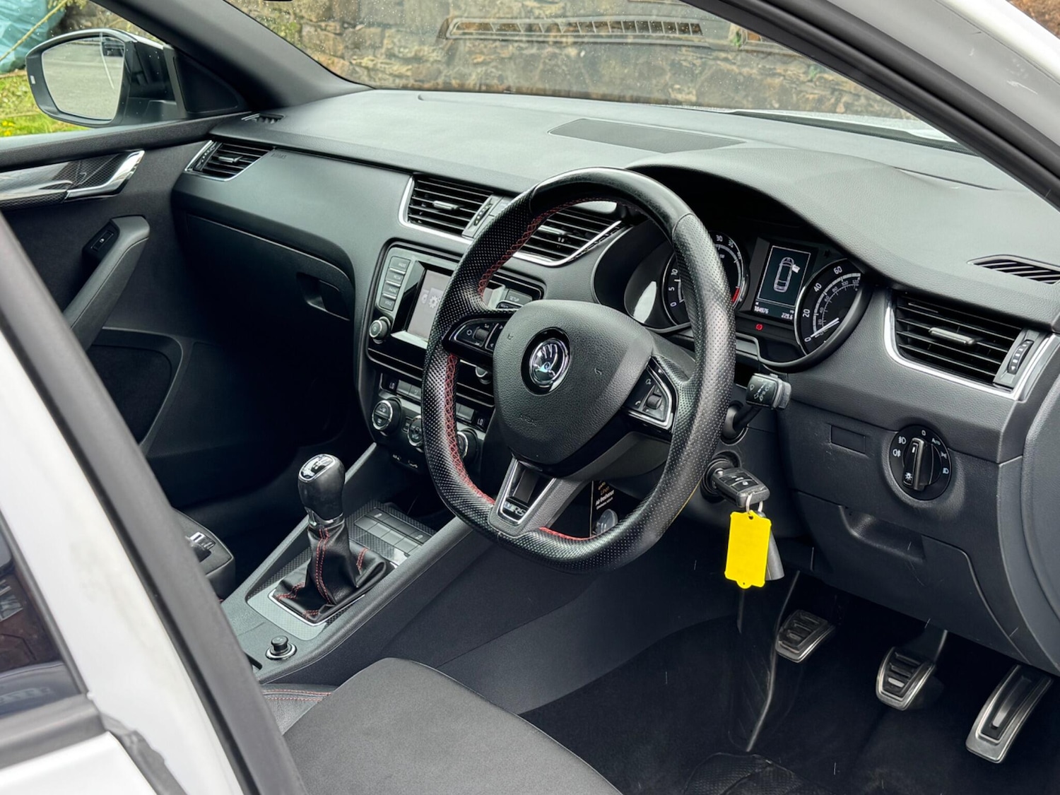 Used Skoda Octavia 2015 for sale - 76161124: Photo 12