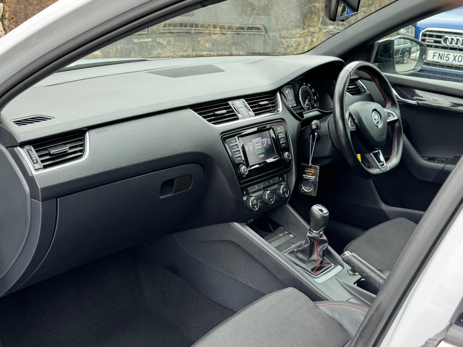 Used Skoda Octavia 2015 for sale - 76161124: Photo 14