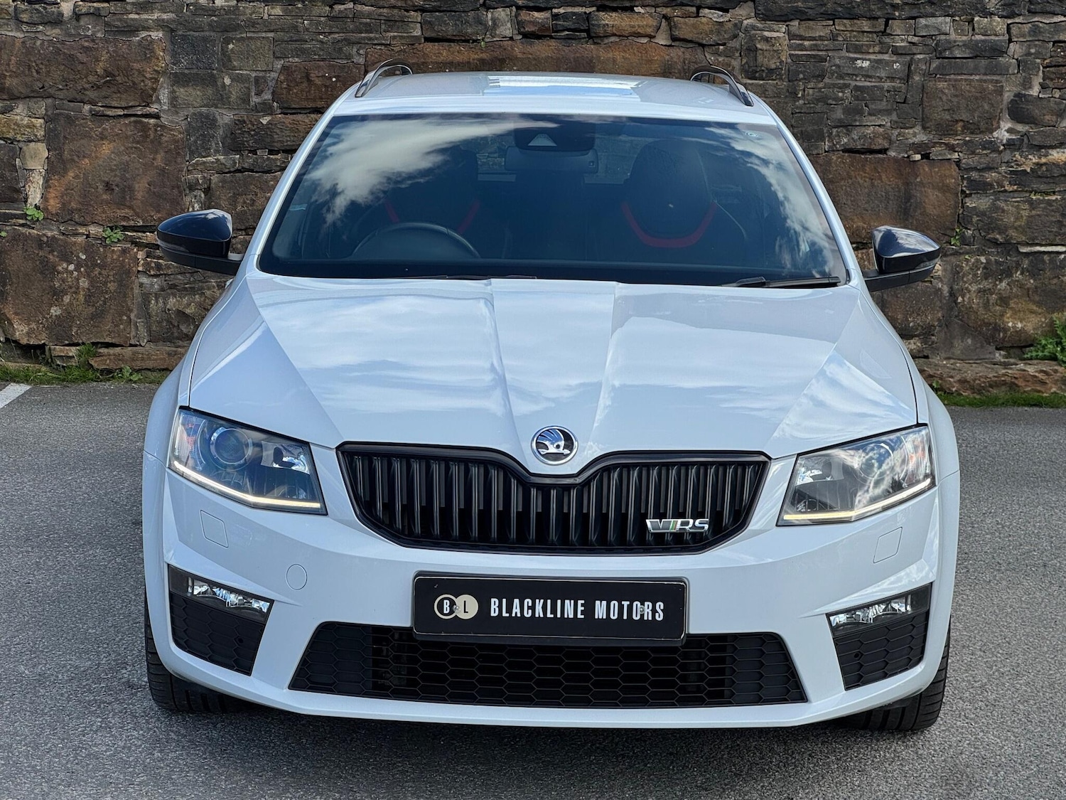 Used Skoda Octavia 2015 for sale - 76161124: Photo 2
