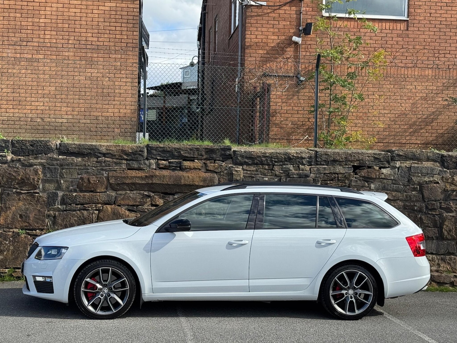 Used Skoda Octavia 2015 for sale - 76161124: Photo 4