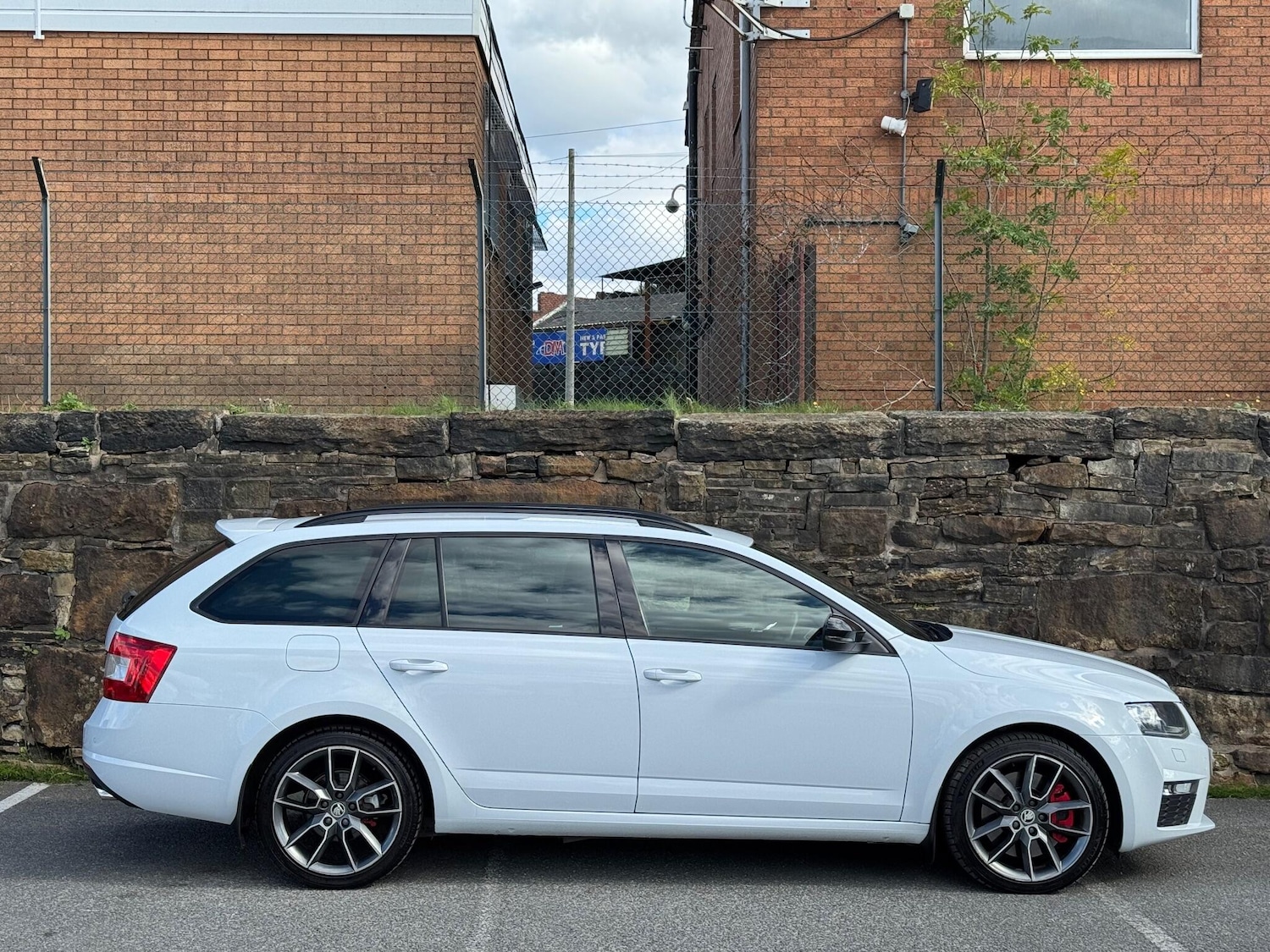Used Skoda Octavia 2015 for sale - 76161124: Photo 8