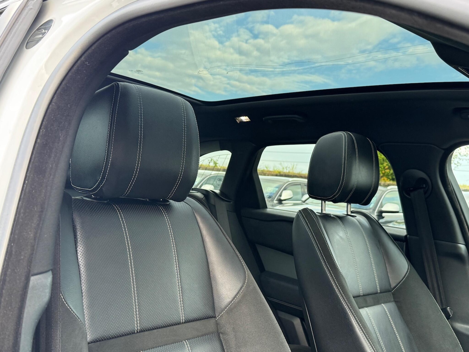 Used Land Rover Range Rover Velar 2020 for sale - 76161114: Photo 19