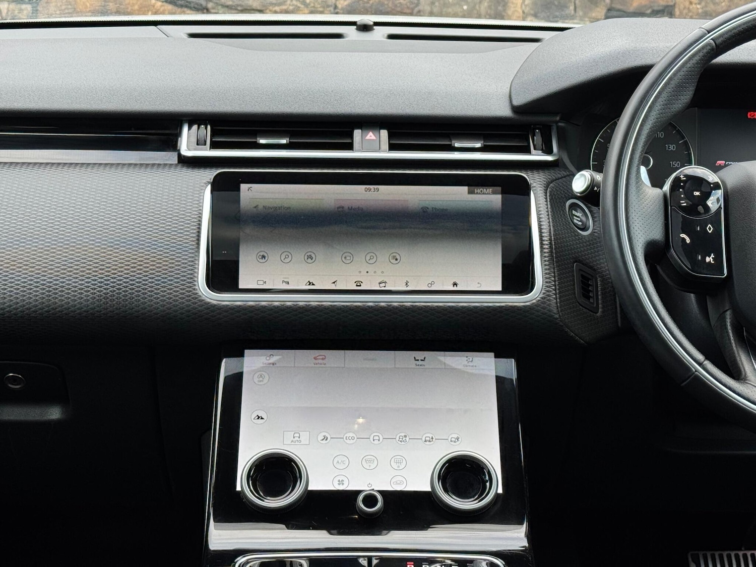 Used Land Rover Range Rover Velar 2020 for sale - 76161114: Photo 30