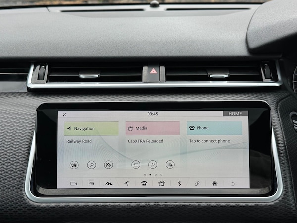 Used Land Rover Range Rover Velar 2020 for sale - 76161114: Photo 32