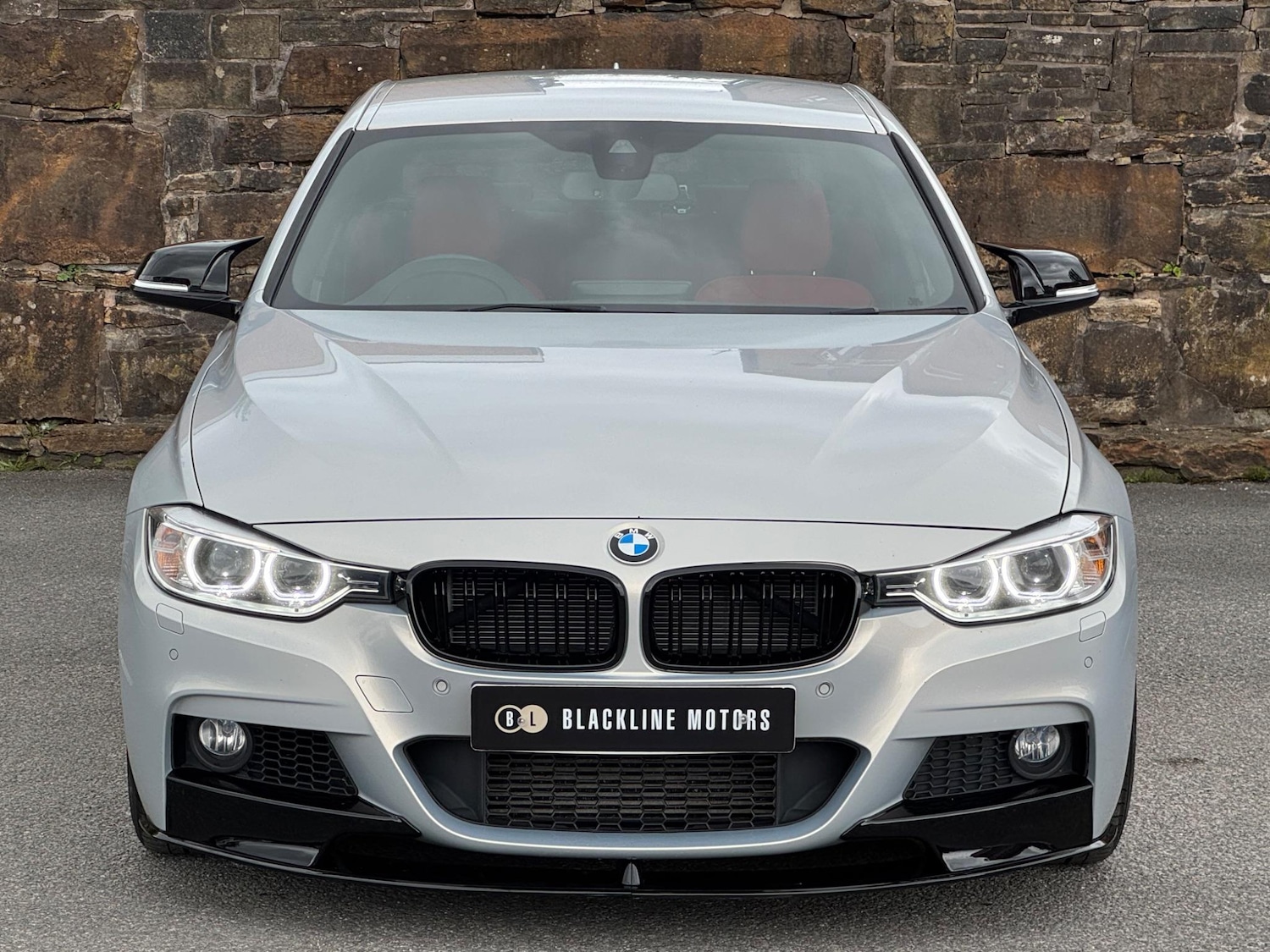 Used BMW 3 Series 2014 for sale - 76160994: Photo 2