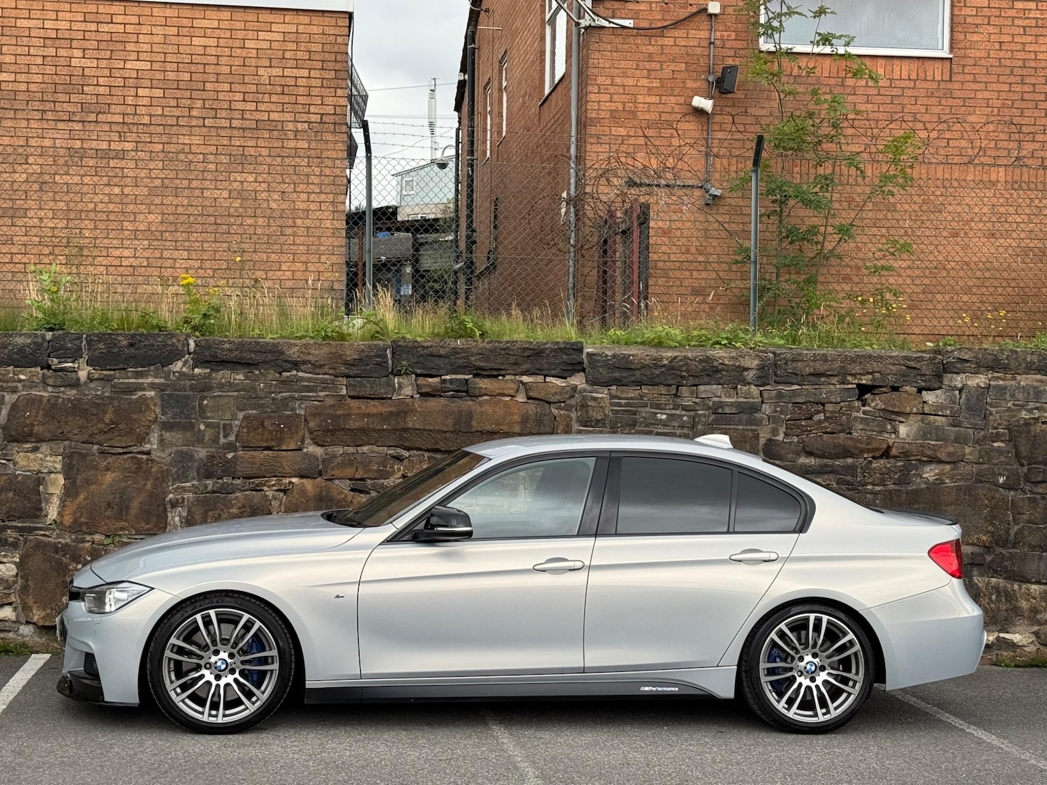 Used BMW 3 Series 2014 for sale - 76160994: Photo 4