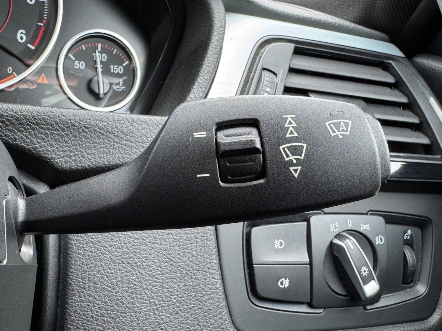 Used BMW 3 Series 2014 for sale - 76160994: Photo 53