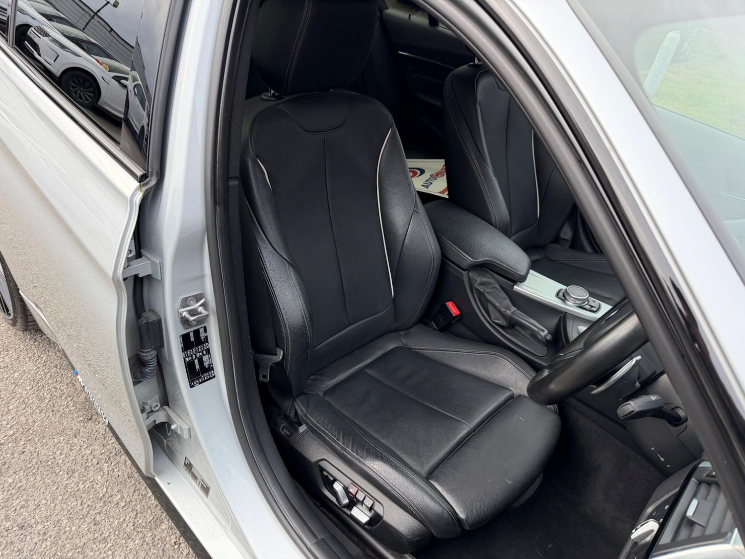 Used BMW 3 Series 2016 for sale - 77633811: Photo 17