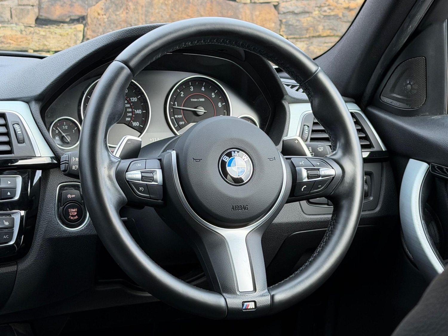 Used BMW 3 Series 2016 for sale - 77633811: Photo 24