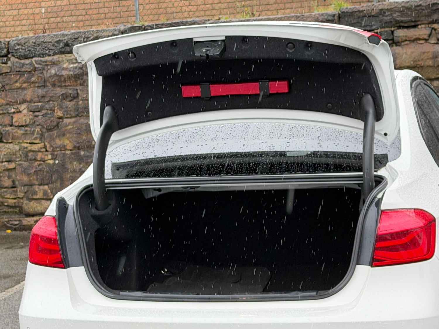 Used BMW 3 Series 2017 for sale - 76800828: Photo 20