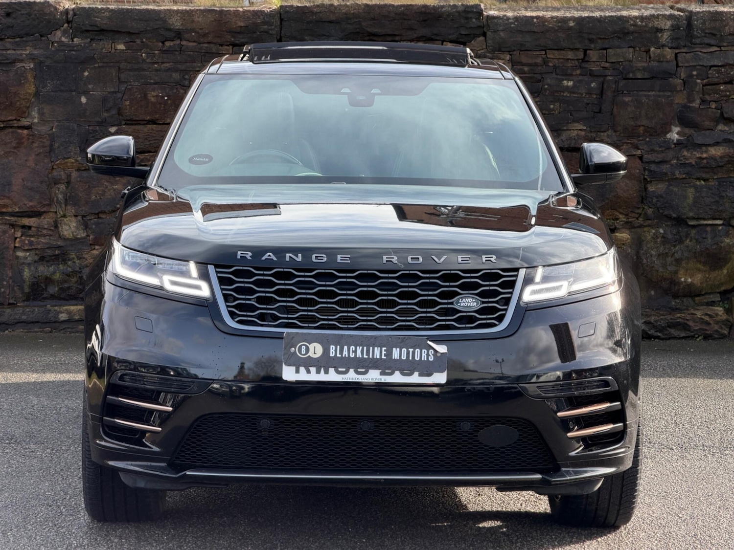 Used Land Rover Range Rover Velar 2019 for sale - 77626197: Photo 2