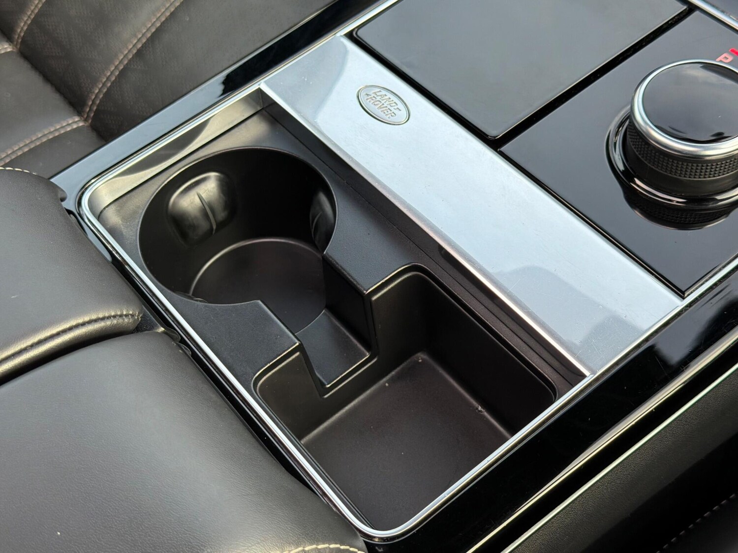 Used Land Rover Range Rover Velar 2019 for sale - 77626197: Photo 46