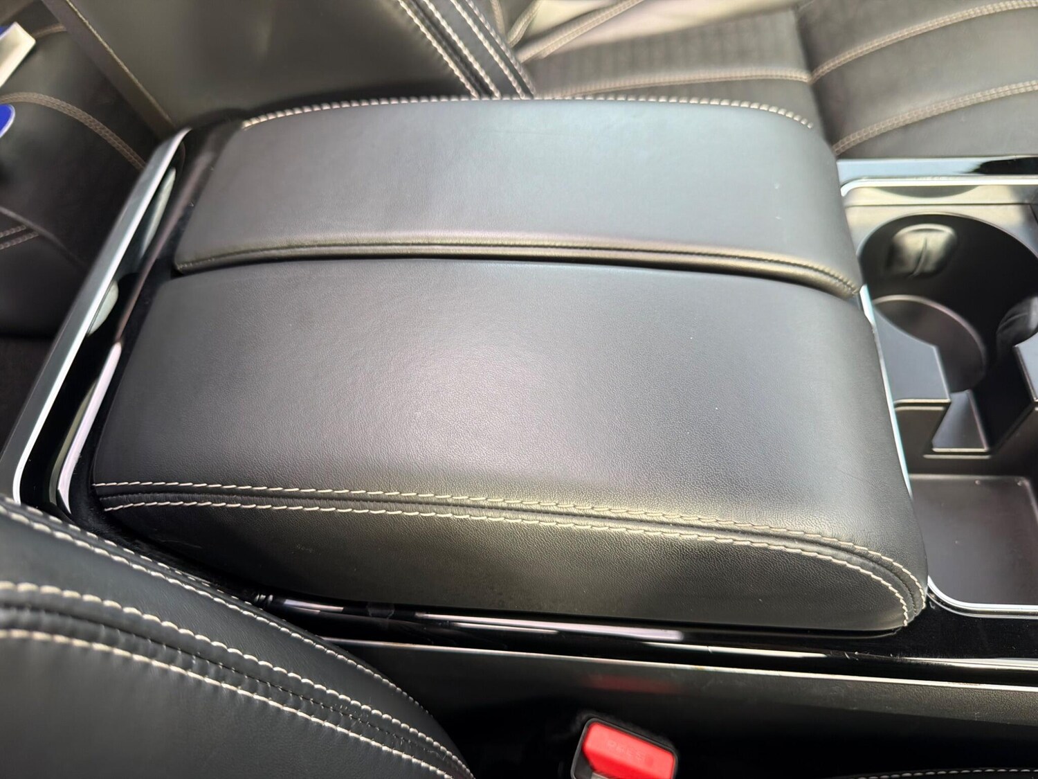 Used Land Rover Range Rover Velar 2019 for sale - 77626197: Photo 47