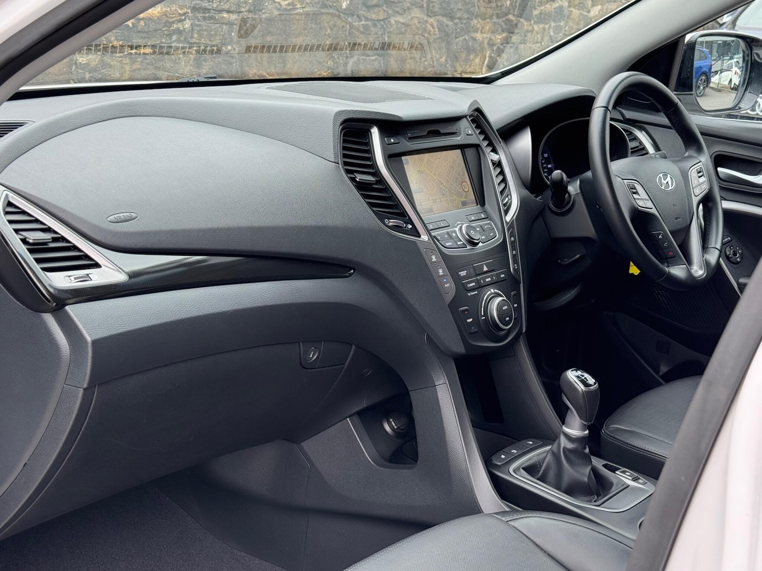 Used Hyundai Santa Fe 2013 for sale - 76161102: Photo 13