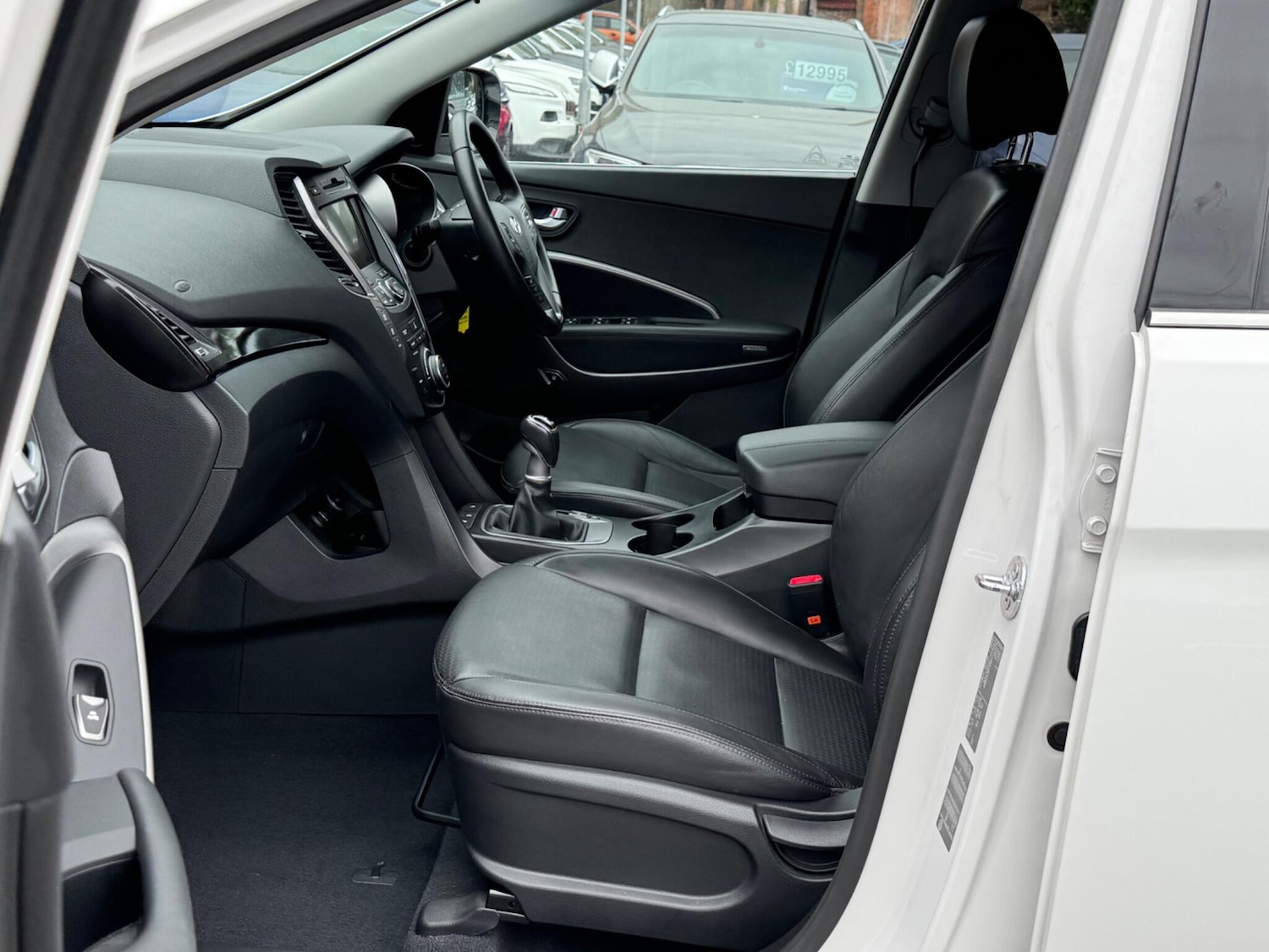 Used Hyundai Santa Fe 2013 for sale - 76161102: Photo 15