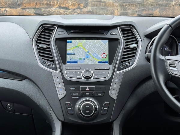 Used Hyundai Santa Fe 2013 for sale - 76161102: Photo 26