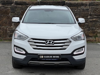 Used Hyundai Santa Fe 2013 for sale - 76161102: Photo 2