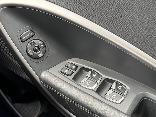 Used Hyundai Santa Fe 2013 for sale - 76161102: Photo 43